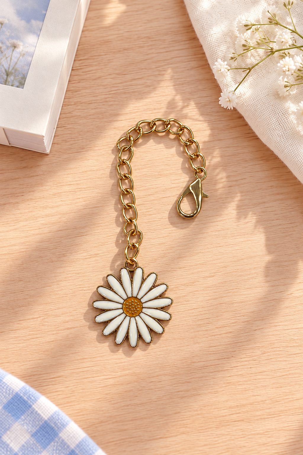 Daisy Flower Charm