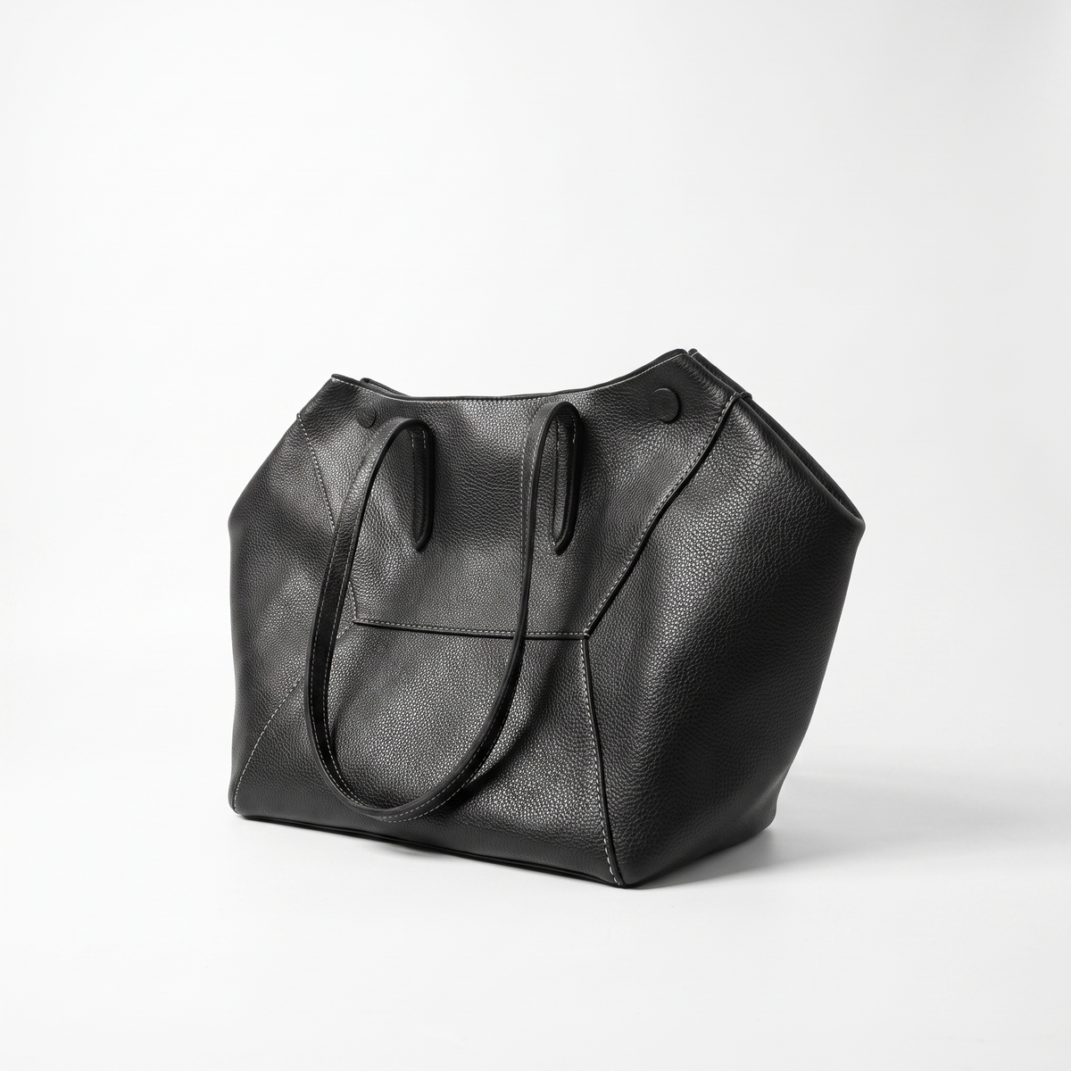 Solis Tote Black